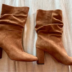 Banana Republic tan ruched boots